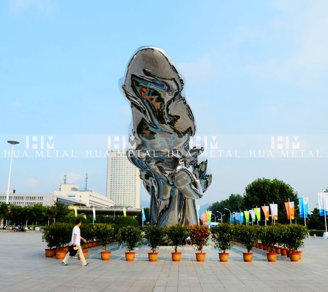 Mirror Stainless Steel Fantasy Boat Sculpture